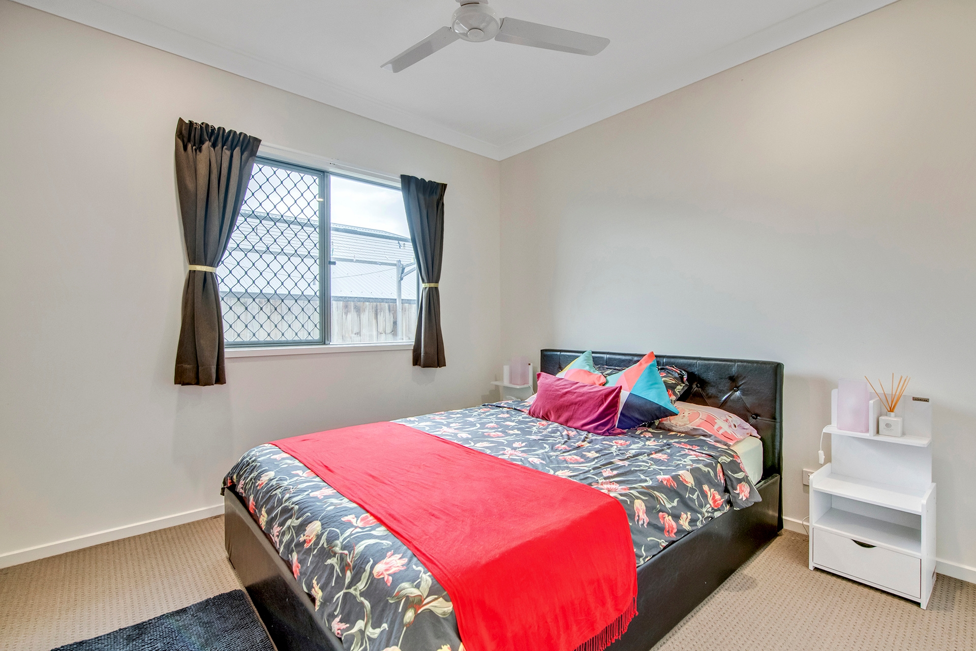 17 Orkney Street, Spring Mountain, QLD, 4300 — photo 4