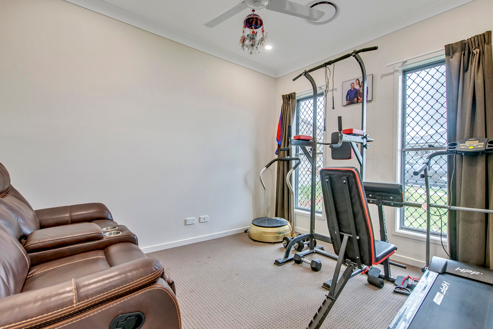 17 Orkney Street, Spring Mountain, QLD, 4300 — photo 11