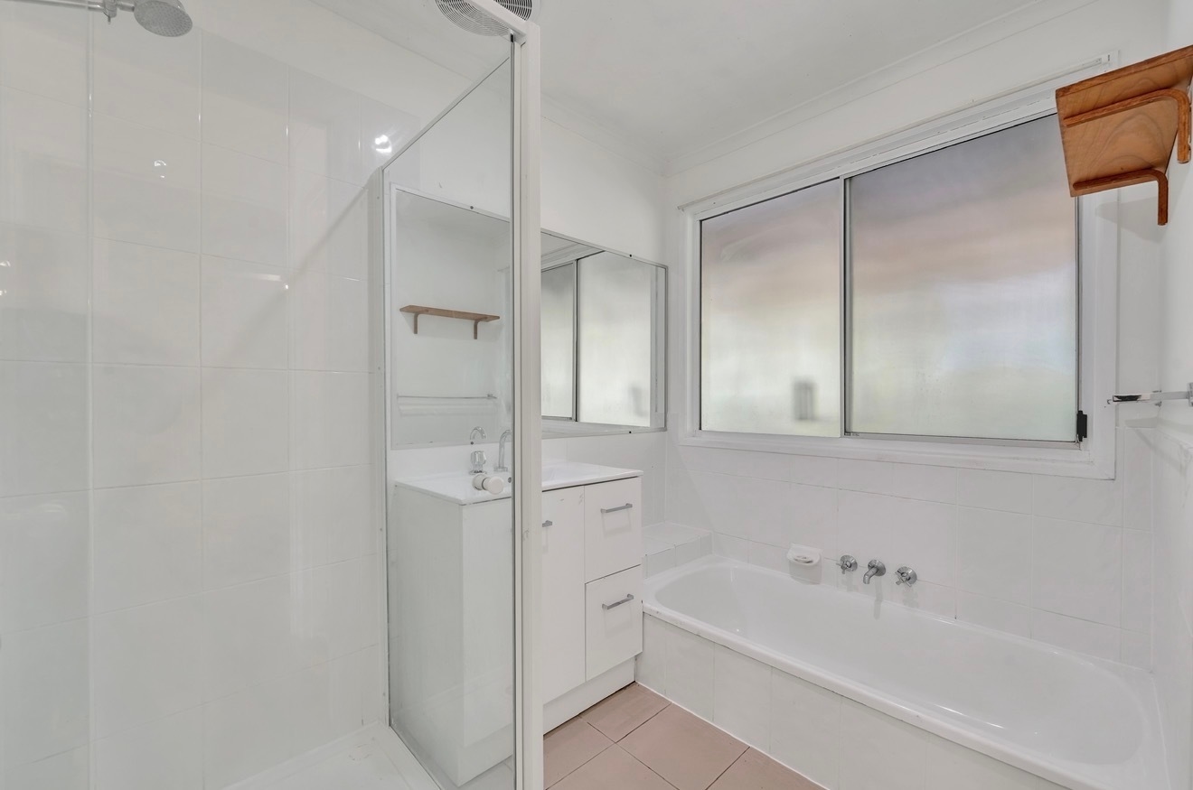 50 Acland Drive, Strathpine, QLD, 4500 — photo 9
