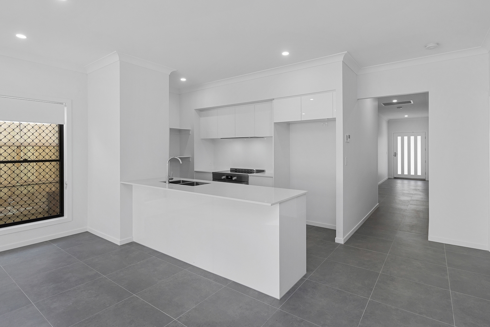 15 Rosella Circuit, Morayfield, QLD, 4506 — photo 2