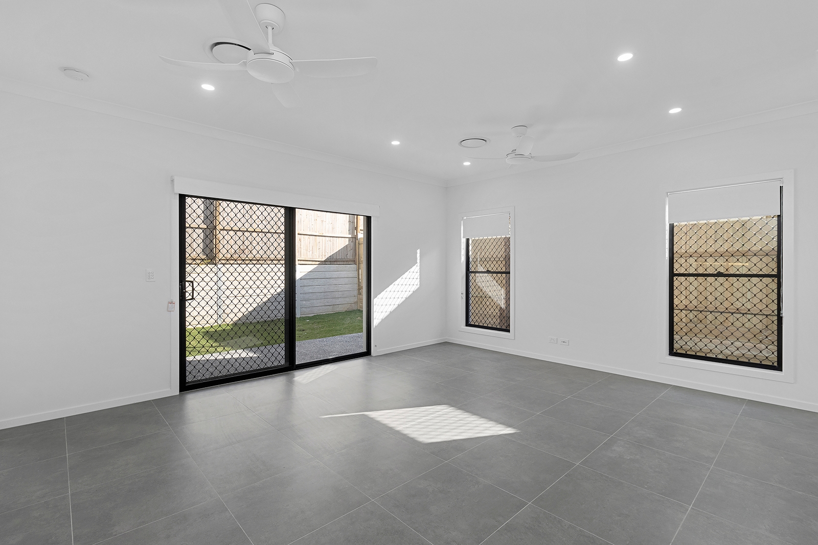 15 Rosella Circuit, Morayfield, QLD, 4506 — photo 4
