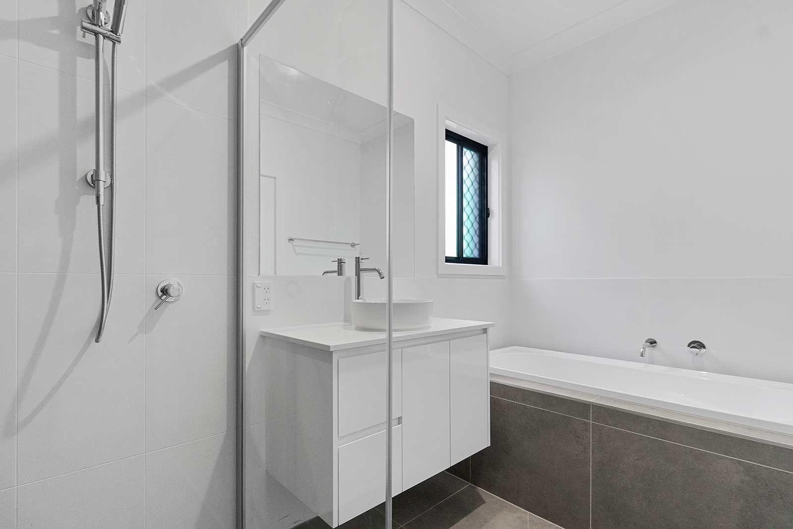 15 Rosella Circuit, Morayfield, QLD, 4506 — photo 11